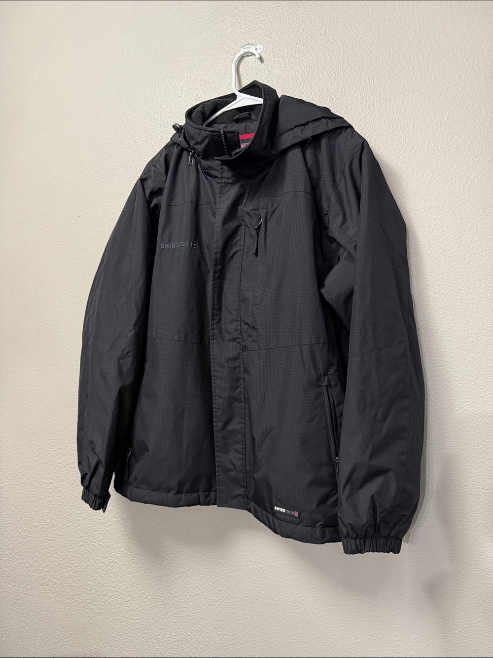Swiss Tech Snow Jacket - Picture 13 of 13